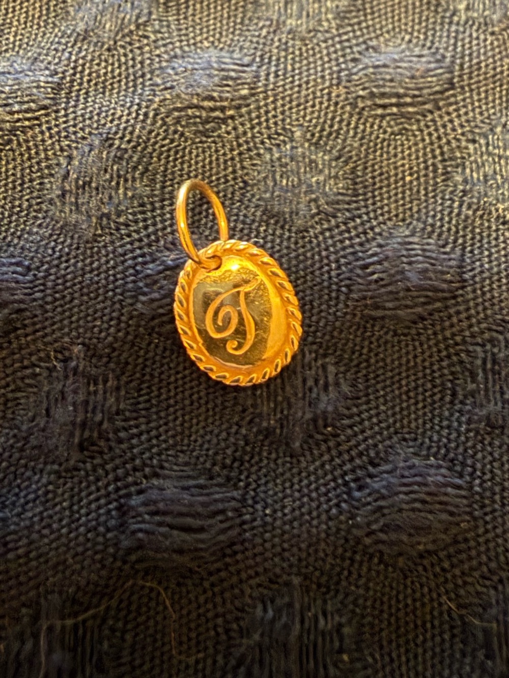 Catbird “Letter Cutie” Letter T Charm in 14k Gold